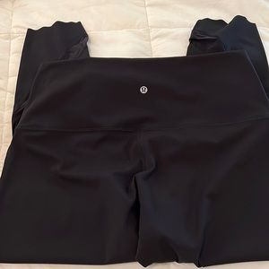 Size 14 New Lululemon Wunder Under